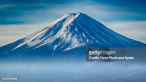 winter fuji scenery - 里山 stock pictures, royalty-free photos & images