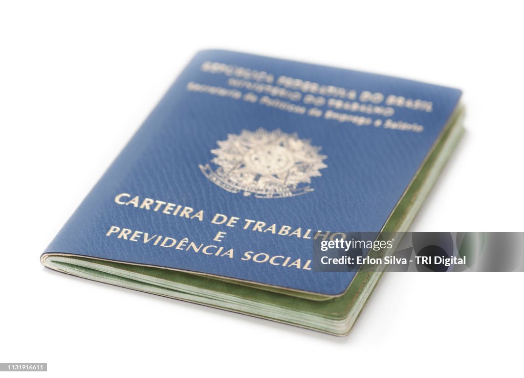 Brazilian social security and work permit