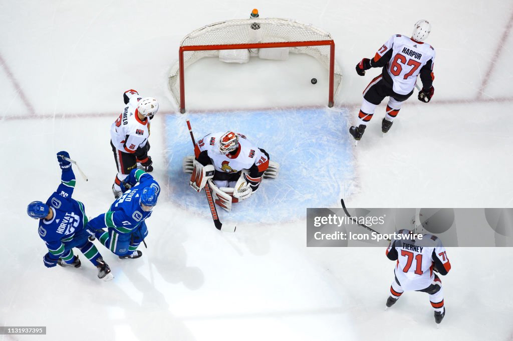 NHL: MAR 20 Senators at Canucks