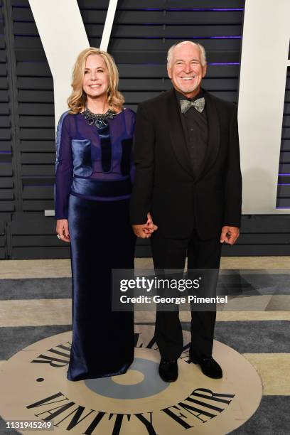 Jane Slagsvol and Jimmy Buffett attend the 2019 Vanity Fair Oscar Party hosted by Radhika Jones at Wallis Annenberg Center for the Performing Arts on...