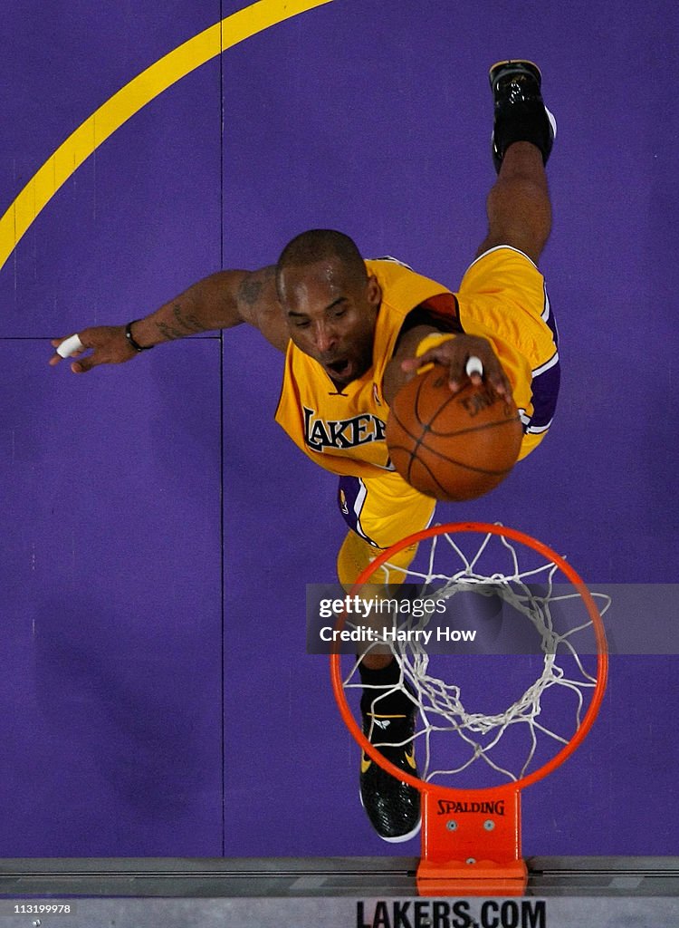 New Orleans Hornets v Los Angeles Lakers - Game Five