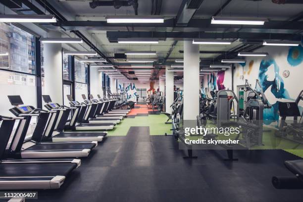 empty gym! - health club stock pictures, royalty-free photos & images