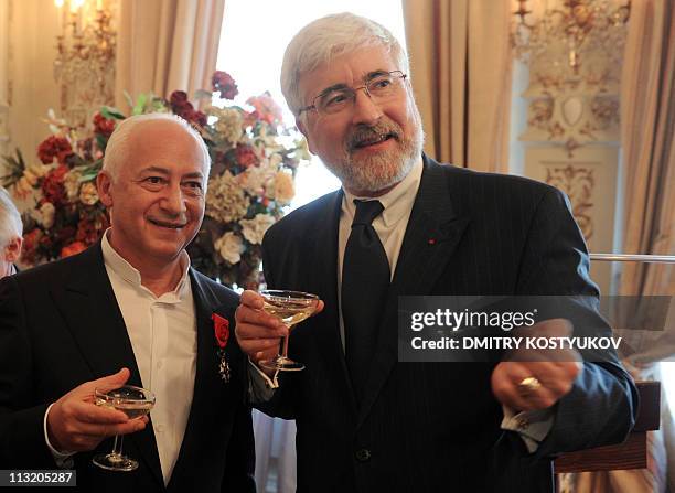 36 Jean De Gliniasty Stock Photos, HighRes Pictures, and Images