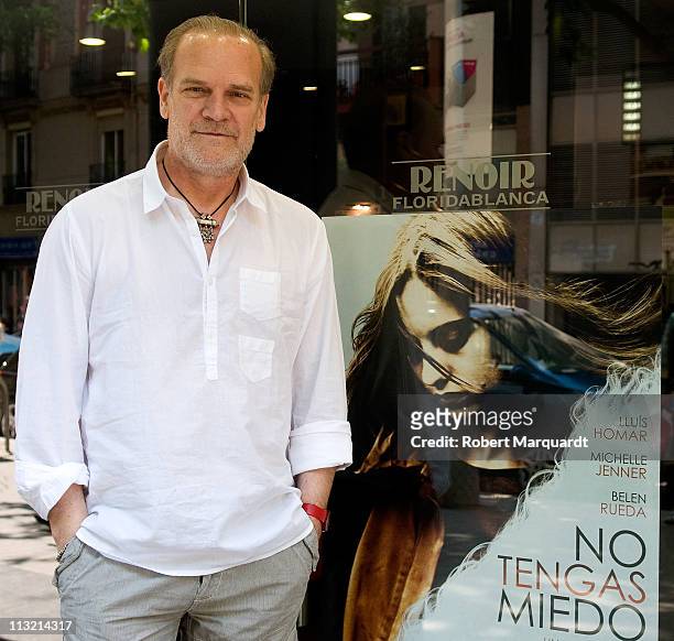 Lluis Homar attends a photocall for his latest film 'No Tengas Miedo' at the Renoir Floridablanca on April 27, 2011 in Barcelona, Spain.