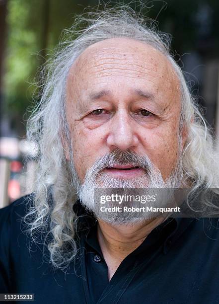 Director Montxo Armendariz attends a photocall for his latest film 'No Tengas Miedo' at the Renoir Floridablanca on April 27, 2011 in Barcelona,...