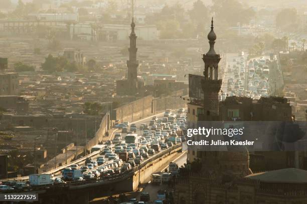 cairo traffic - cairo city stock-fotos und bilder