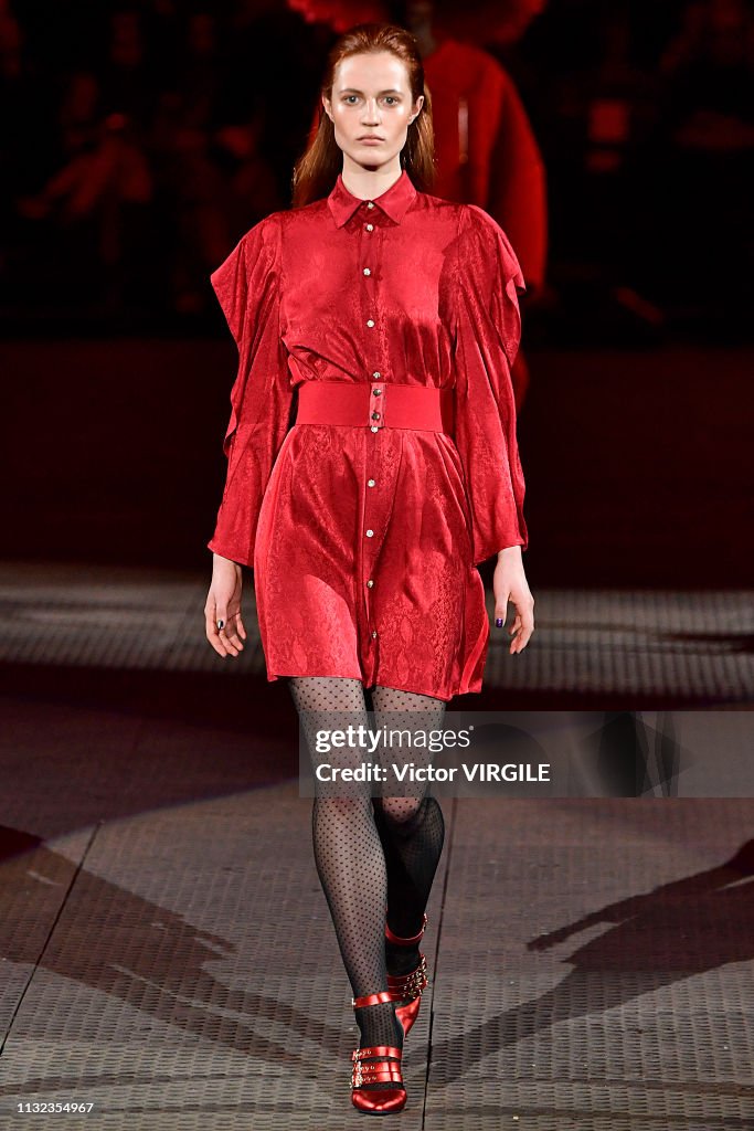 Koche - Runway - Paris Fashion Week Womenswear Fall/Winter 2019/2020