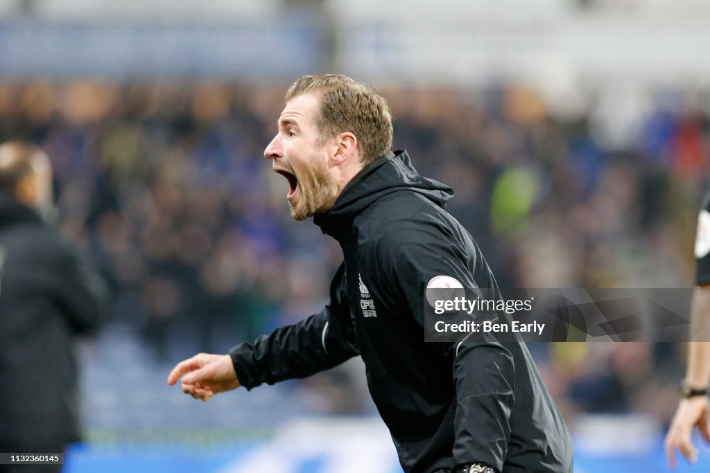 Huddersfield Town v Wolverhampton Wanderers - Premier League