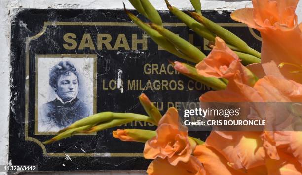 Picture of a gratitude plaque on the tomb of Briton Sarah Ellen , considered one of the lovers of Count Dracula and executed in her hometown of...