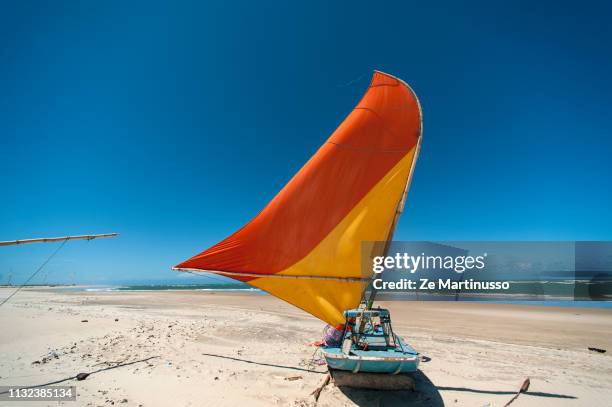 beach - veículo aquático stockfoto's en -beelden