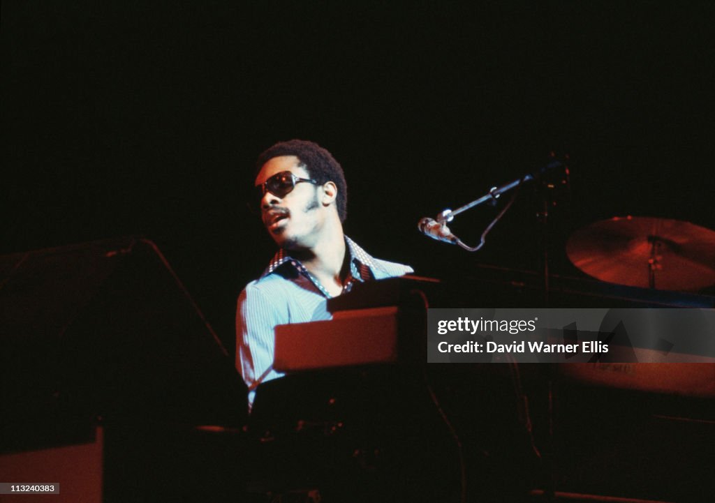 Stevie Wonder Live