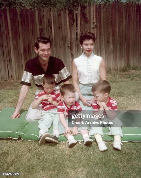 American television host and comedian Johnny Carson with his first wife Jody Wolcott and their sons Christopher, Cory and Richard at their home in...