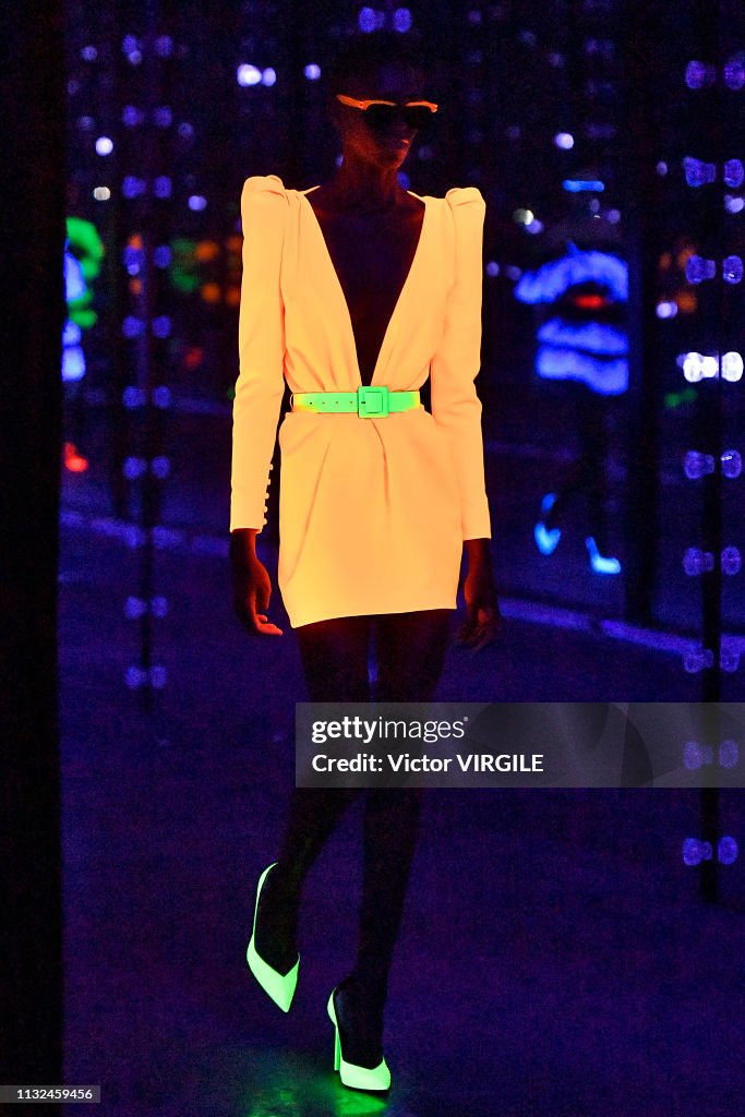 Saint Laurent - Runway - Paris Fashion Week Womenswear Fall/Winter 2019/2020
