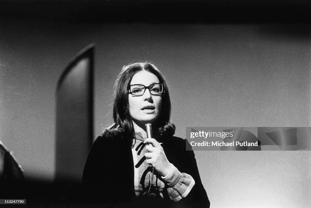 Nana Mouskouri