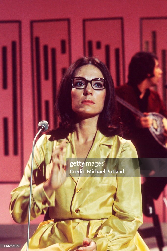 Nana Mouskouri