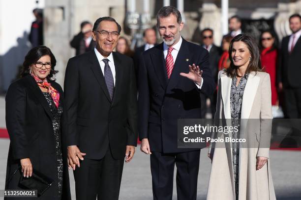 King Felipe VI of Spain and Queen Letizia of Spain receive Peruvian president Martin Alberto Vizcarra Cornejo and wife Maribel Diaz Cabello at the...