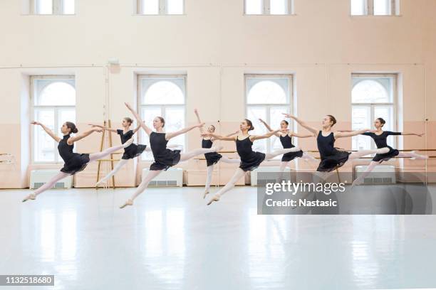 little ballerinas performing - childrens ballet recital stock pictures, royalty-free photos & images