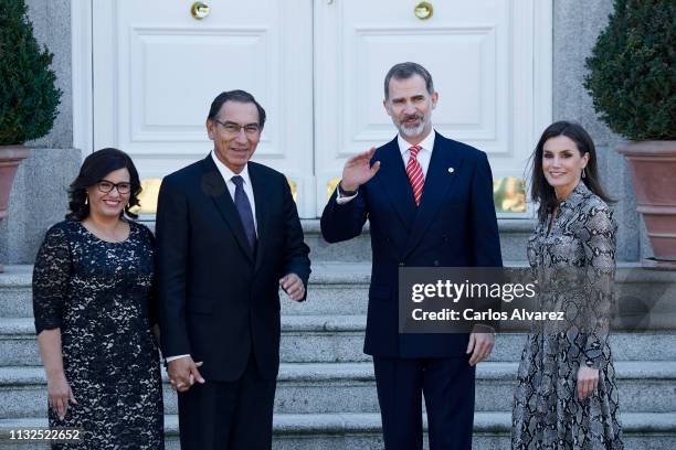 King Felipe VI of Spain and Queen Letizia of Spain receive Peruvian President Martin Alberto Vizcarra and wife Maribel Diaz Cabello at the Zarzuela...