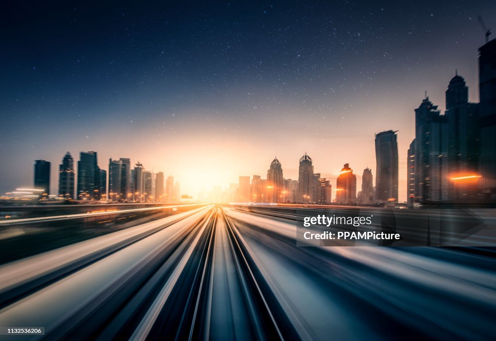 ドバイスピードモーション