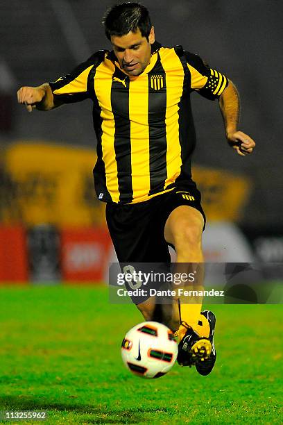 Antonio Pacheco of Uruguay's Penarol in action during their match as part of the Santander Libertadores Cup 2011 at the Centenary Stadium on April...