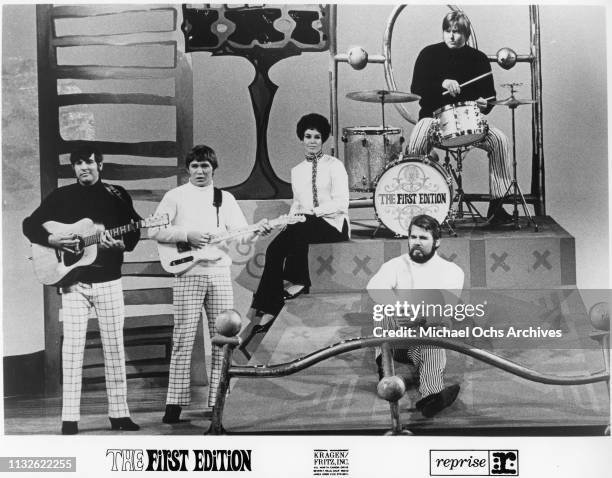 Kenny Rogers, Mike Settle, Thelma Camacho, Terry Williams of "Kenny Rogers & The First Edition" portrait 1967.