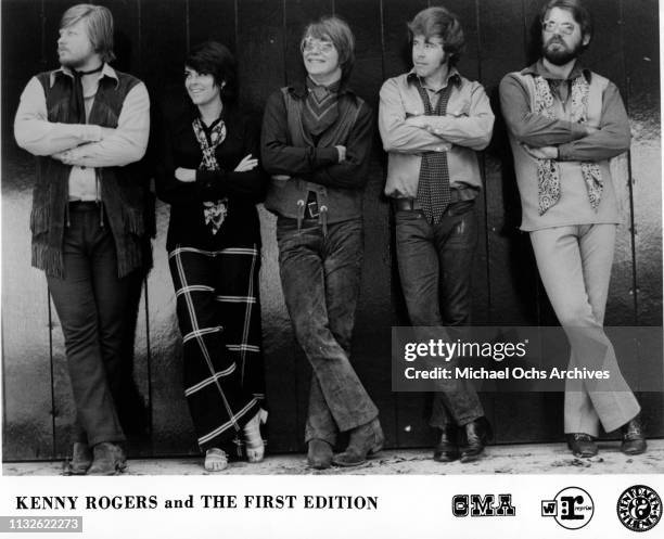 Kenny Rogers, Terry Williams, Mary Arnold, Kin Vassy and Mickey Jones of "Kenny Rogers & The First Edition" portrait .
