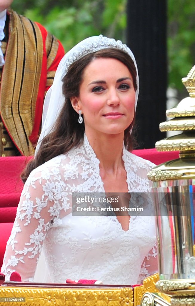 The Wedding of Prince William with Catherine Middleton - Procession