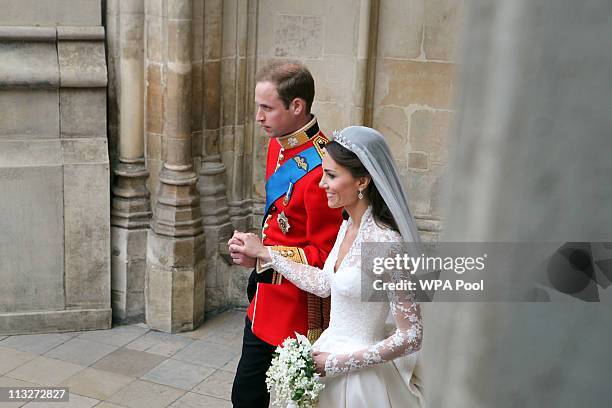 Their Royal Highnesses Prince William, Duke of Cambridge and Catherine, Duchess of Cambridge leave the Abbet to make the journey by carriage...