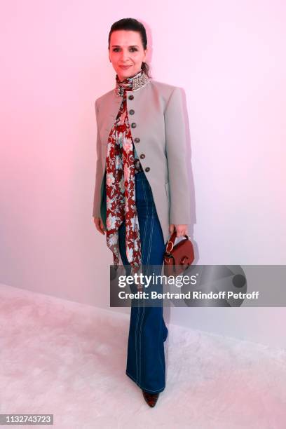 Actress Juliette Binoche attends the Chloe show as part of the Paris Fashion Week Womenswear Fall/Winter 2019/2020 on February 28, 2019 in Paris,...