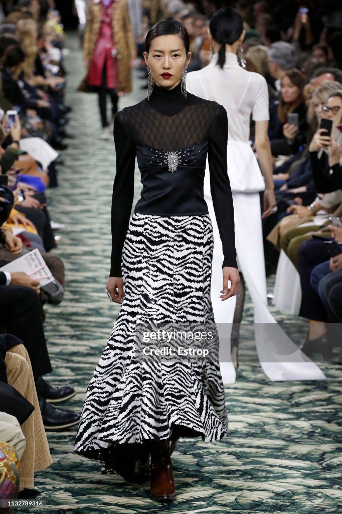 Paco Rabanne : Runway - Paris Fashion Week Womenswear Fall/Winter 2019/2020
