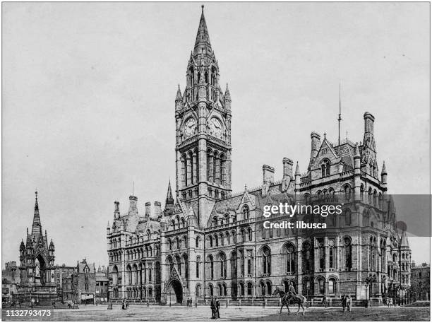 英格蘭和威爾士的古色古香的黑白照片: 曼徹斯特市政廳 - clock tower 幅插畫檔、美工圖案、卡通及圖標