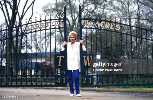 Tammy Wynette, First lady of Country and famous for her song ' Stand By Your Man' at her home in Nashville where she died 6th April 1998 after a long...
