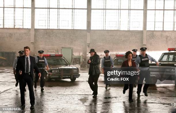 Ben McKenzie, Donal Logue and guest star Kelcy Griffin in the "Year Zero" season premiere episode of GOTHAM airing Thursday, Jan. 3 on FOX.