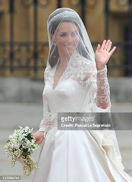 Catherine Middleton arrives to attend the Royal Wedding of Prince William to Catherine Middleton at Westminster Abbey on April 29, 2011 in London,...