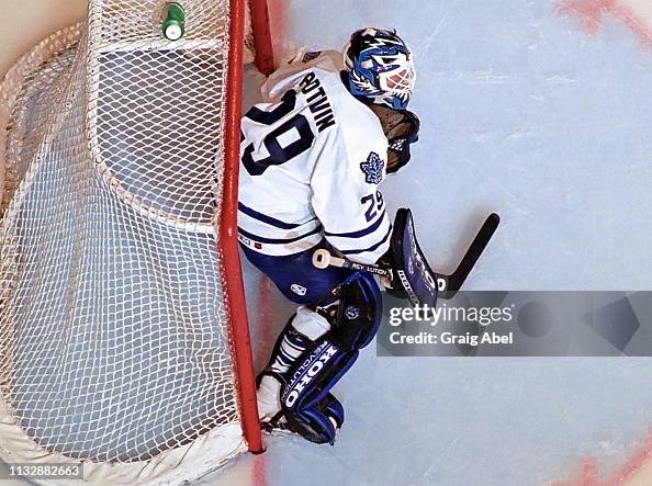 Felix Potvin of the Toronto Maple Leafs skates against the Chicago ...