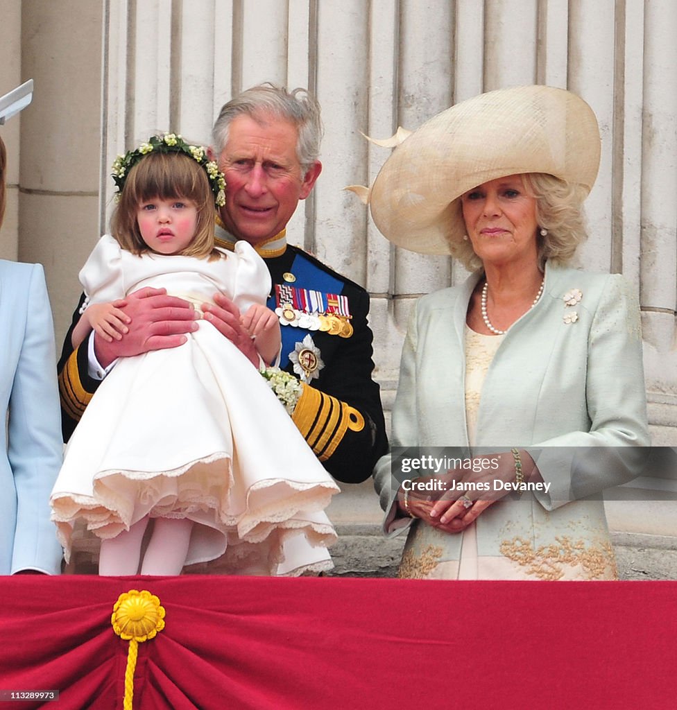 The Wedding of Prince William with Catherine Middleton - Procession
