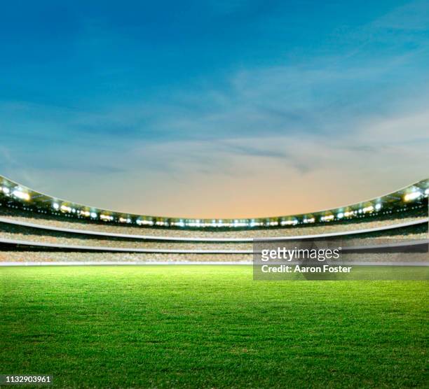 stadium - 陸上競技場　無人 ストックフォトと画像