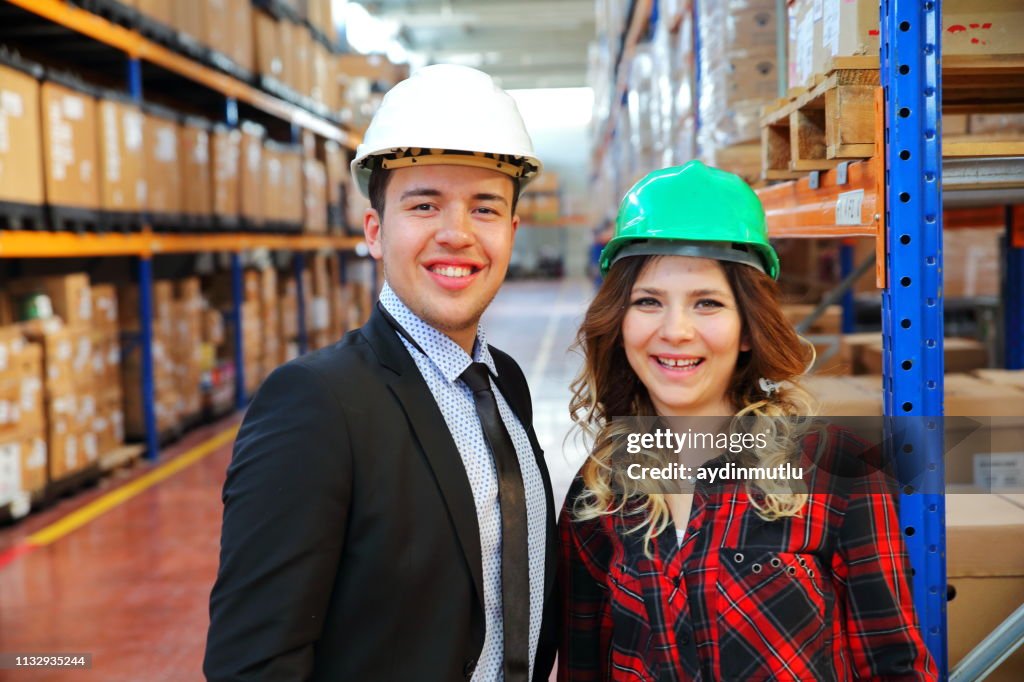 Distribution Associate Portrait Of Distribution Warehouse Team High-Res Stock Photo - Getty Images