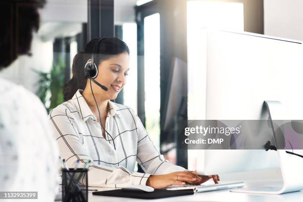 we strive for customer satisfaction - small office stock pictures, royalty-free photos & images