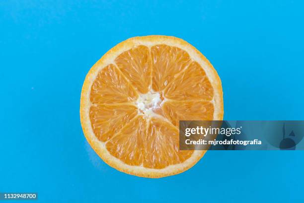 orage slice. - corte transversal stock pictures, royalty-free photos & images