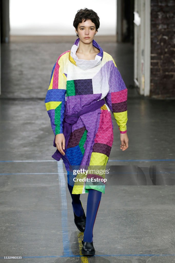 Issey Miyake : Runway - Paris Fashion Week Womenswear Fall/Winter 2019/2020