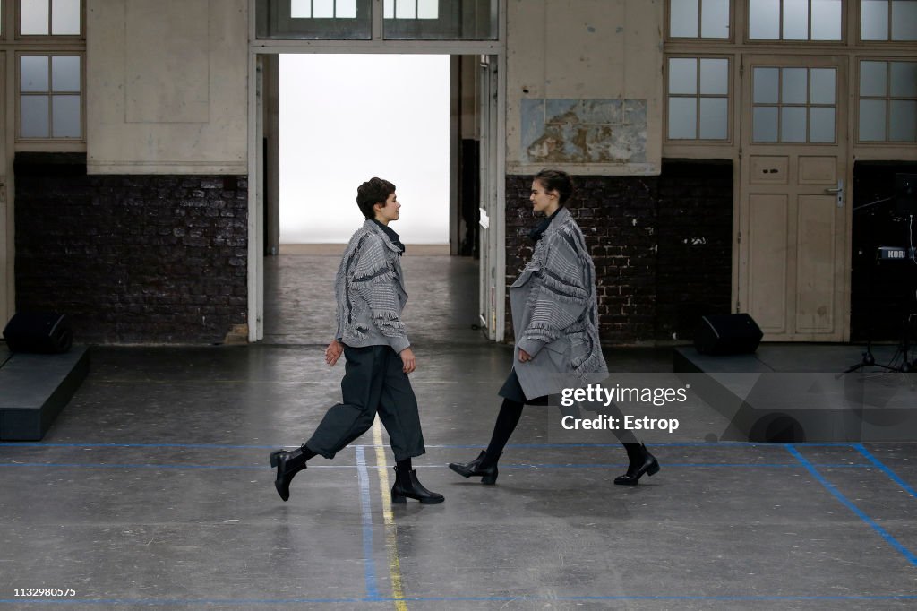 Issey Miyake : Runway - Paris Fashion Week Womenswear Fall/Winter 2019/2020