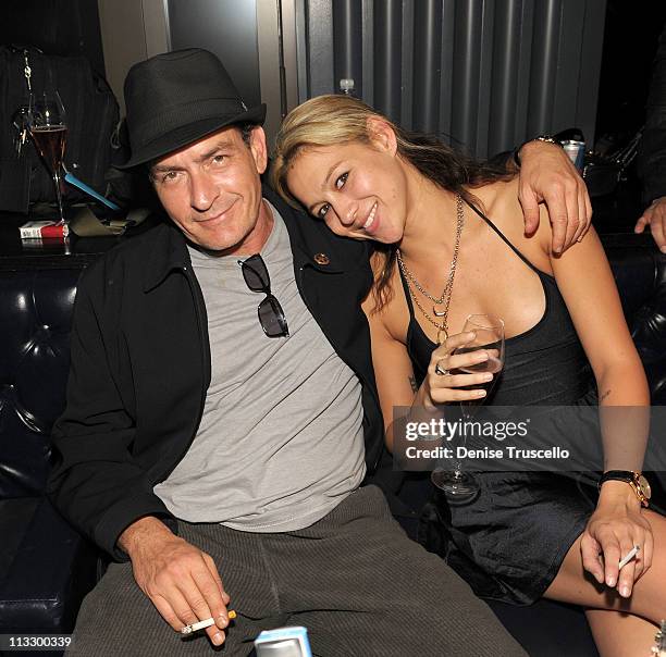 Charlie Sheen and Natalie Kenly attend Chateau Nightclub & Gardens on April 30, 2011 in Las Vegas, Nevada.