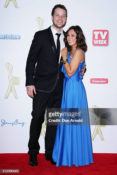 Hamish Blake and Zoe Foster arrives on the red carpet ahead of the 2011 Logie Awards at Crown Palladium on May 1, 2011 in Melbourne, Australia.