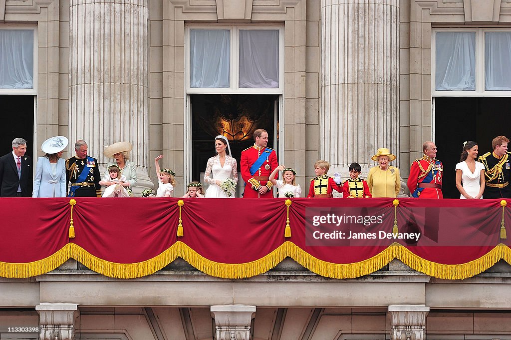 The Wedding of Prince William with Catherine Middleton - Buckingham Palace Balcony