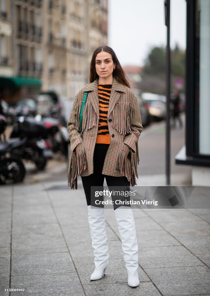 Street Style - Paris Fashion Week Womenswear Fall/Winter 2019/2020 : Day Five