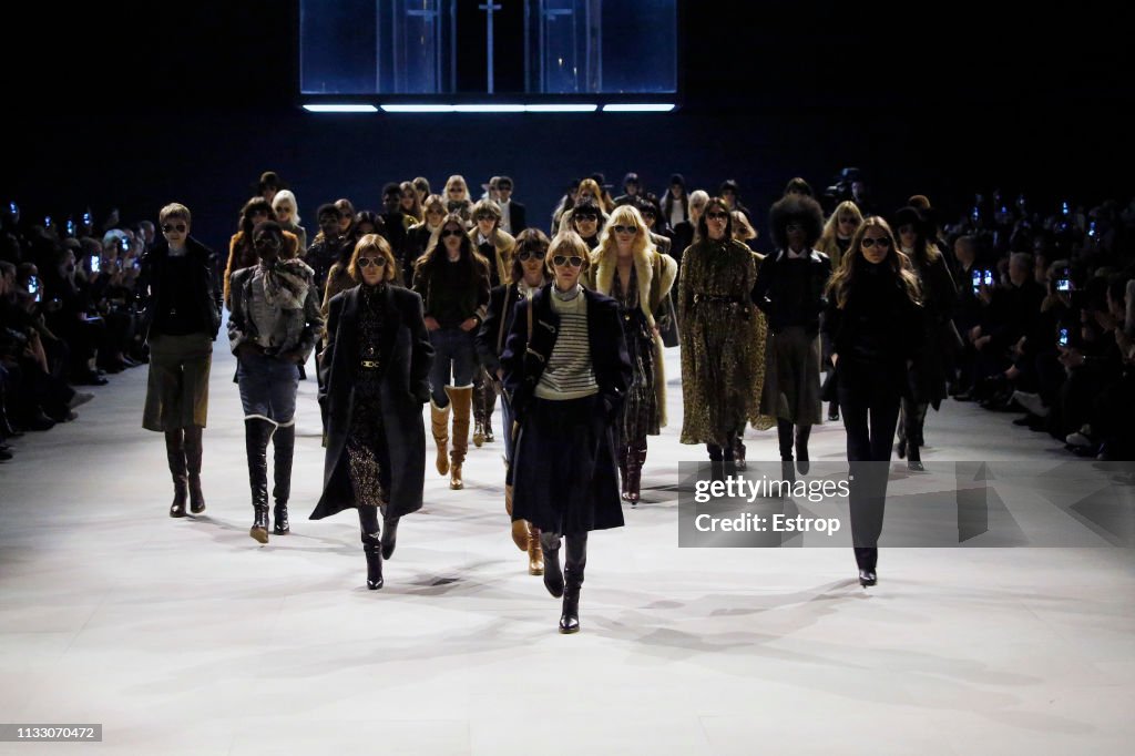 Celine : Runway - Paris Fashion Week Womenswear Fall/Winter 2019/2020