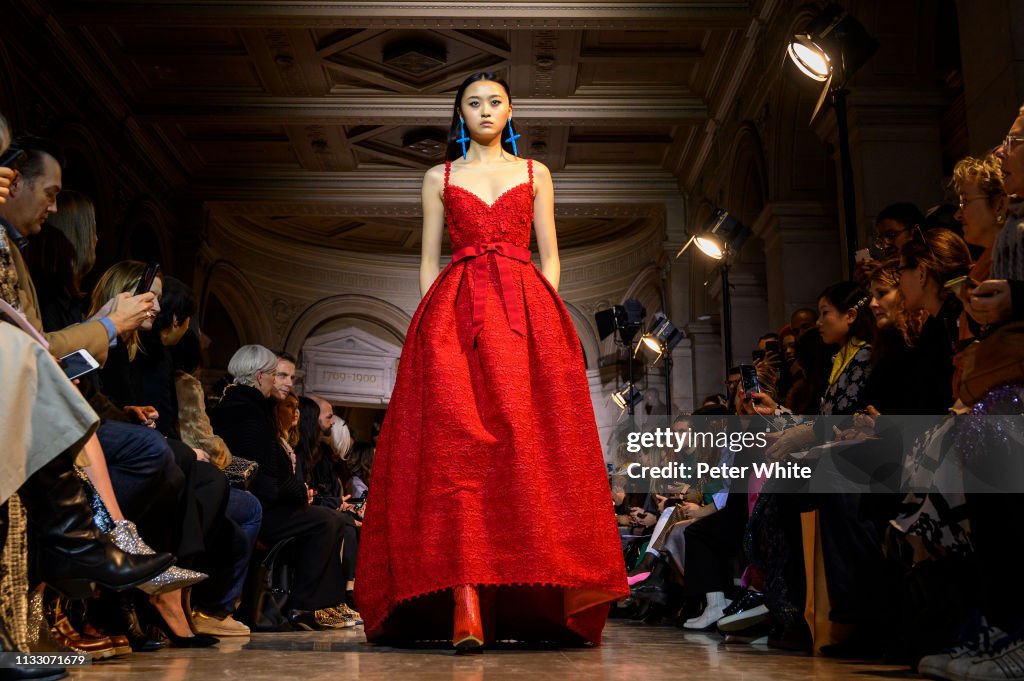 Andrew GN : Runway - Paris Fashion Week Womenswear Fall/Winter 2019/2020