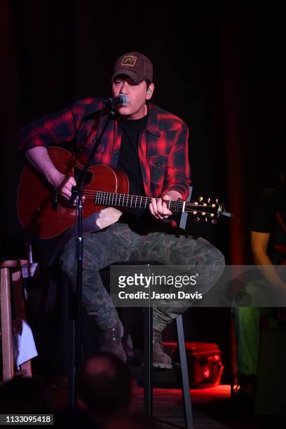 Singer/Songwriter Rodney Atkins performs during Tin Pan South Songwriters Festival at The Listening Room Cafe on March 26, 2019 in Nashville,...
