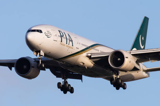 pia-pakistan-international-airlines-boei